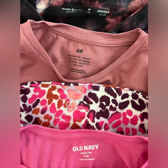 Girls athletic outfits - Picture 3 of 3